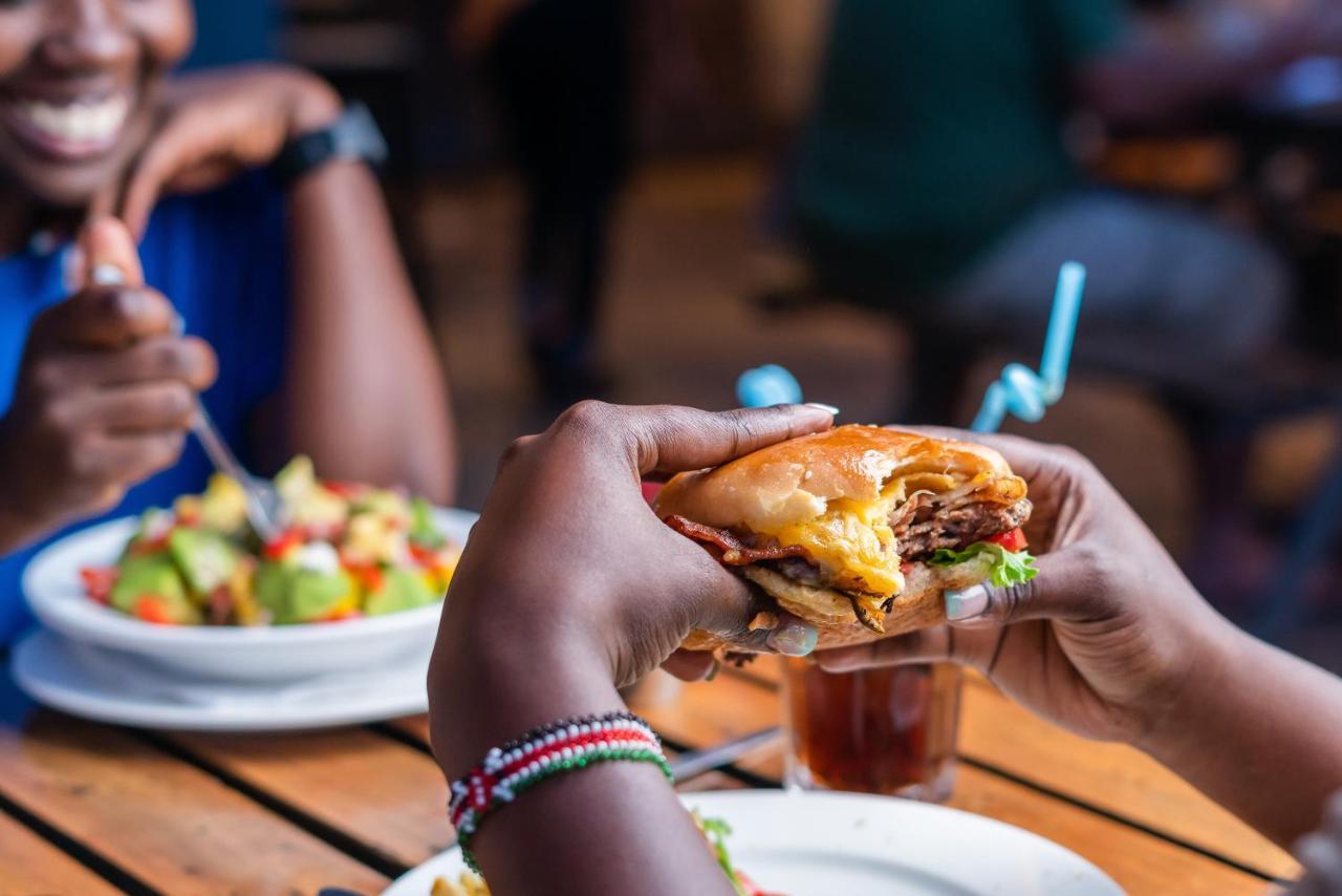 Bushpig Backpackers Vandrehjem Kampala Eksteriør billede