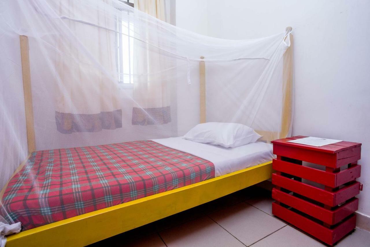Bushpig Backpackers Vandrehjem Kampala Eksteriør billede